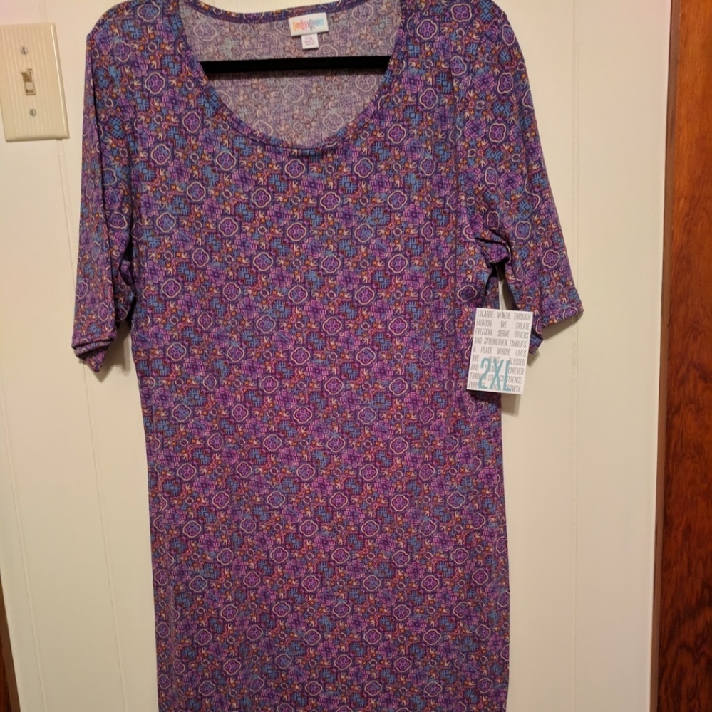 2XL Julia Lularoe